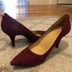 Michael | Michael Kors Maroon suede pumps 8.5